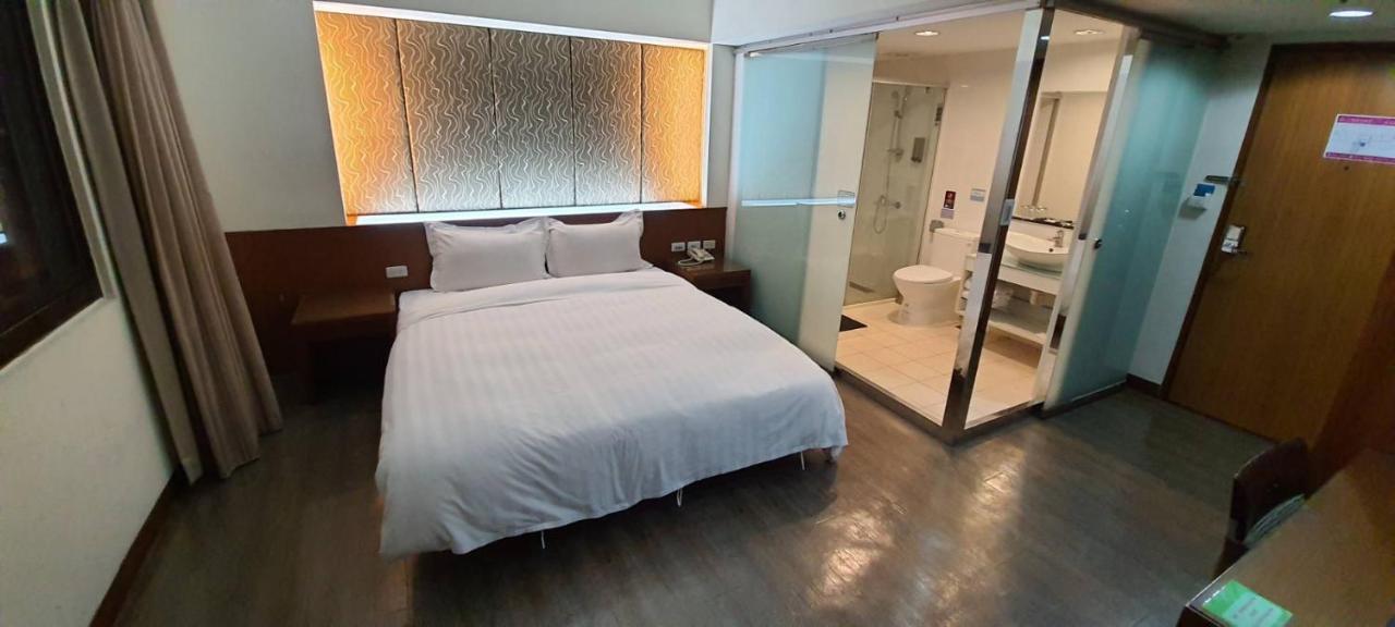 Tapeng Bay Holiday Hotel Дунган Экстерьер фото